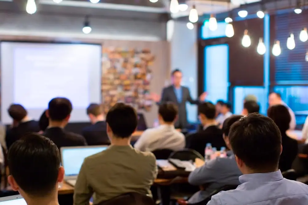 Engajamento de corretores num lançamento imobiliário